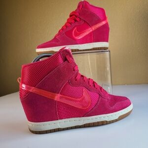 Nike Dunk Sky Hi Triple Pink Hidden Wedge Heel Sneaker women size 7.5